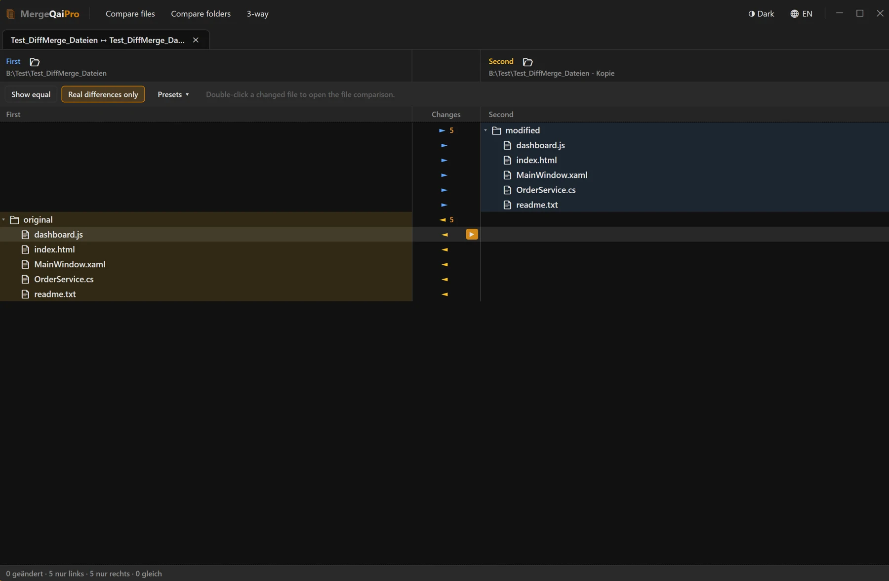 Screenshot 06: Window with several open tabs — one folder comparison and two file comparisons