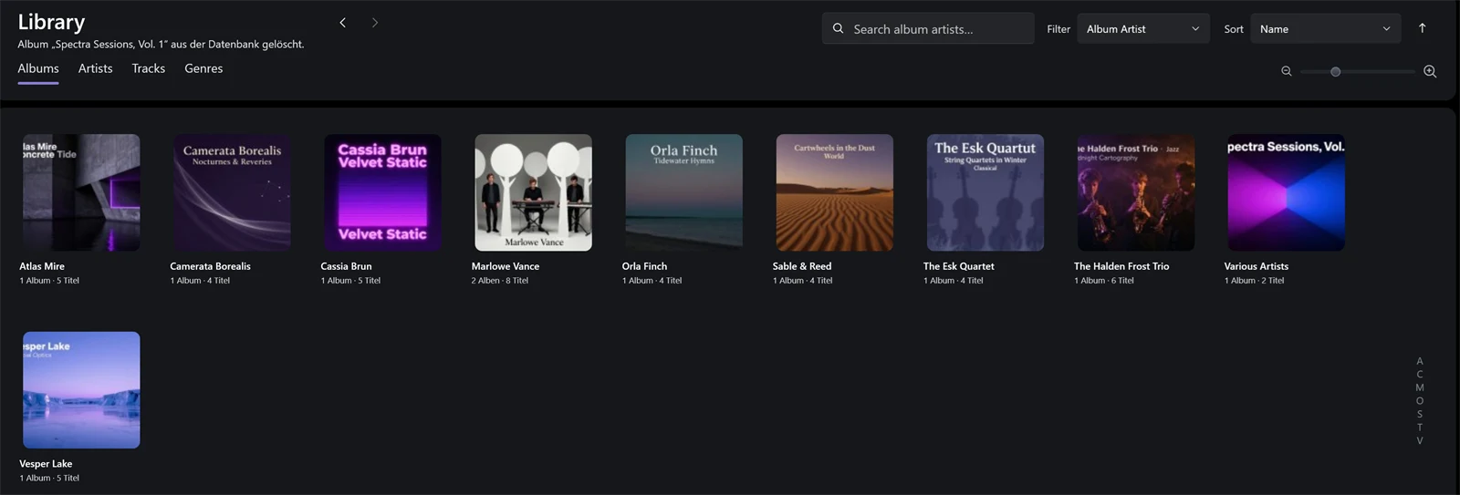 Screenshot 06: Library in album view: axis switcher at the top, cover tiles in a grid, search field and sorting